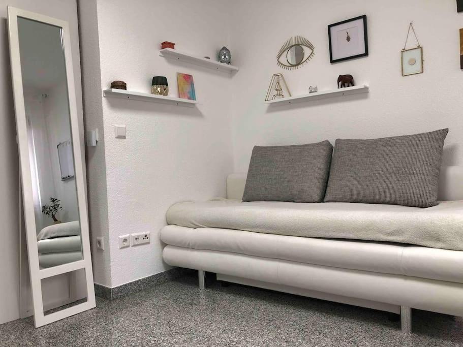 Neues Schoenes Studio, Zentral & Direkt An Der Rems Waiblingen  Exterior foto